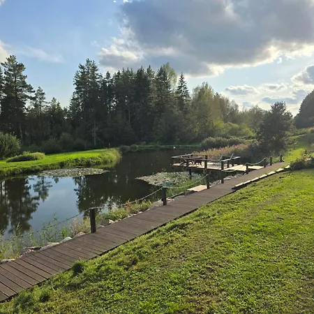 Laagriplats Hobesoo Puhkekeskus *