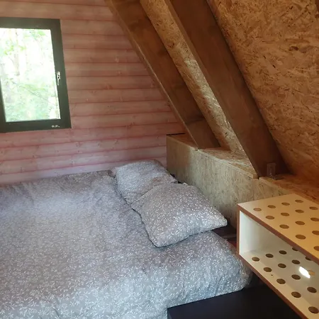 Hobesoo Puhkekeskus Campsite